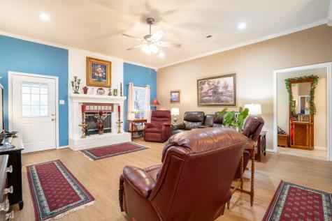 623 Newlin Lane Granbury TX 76048