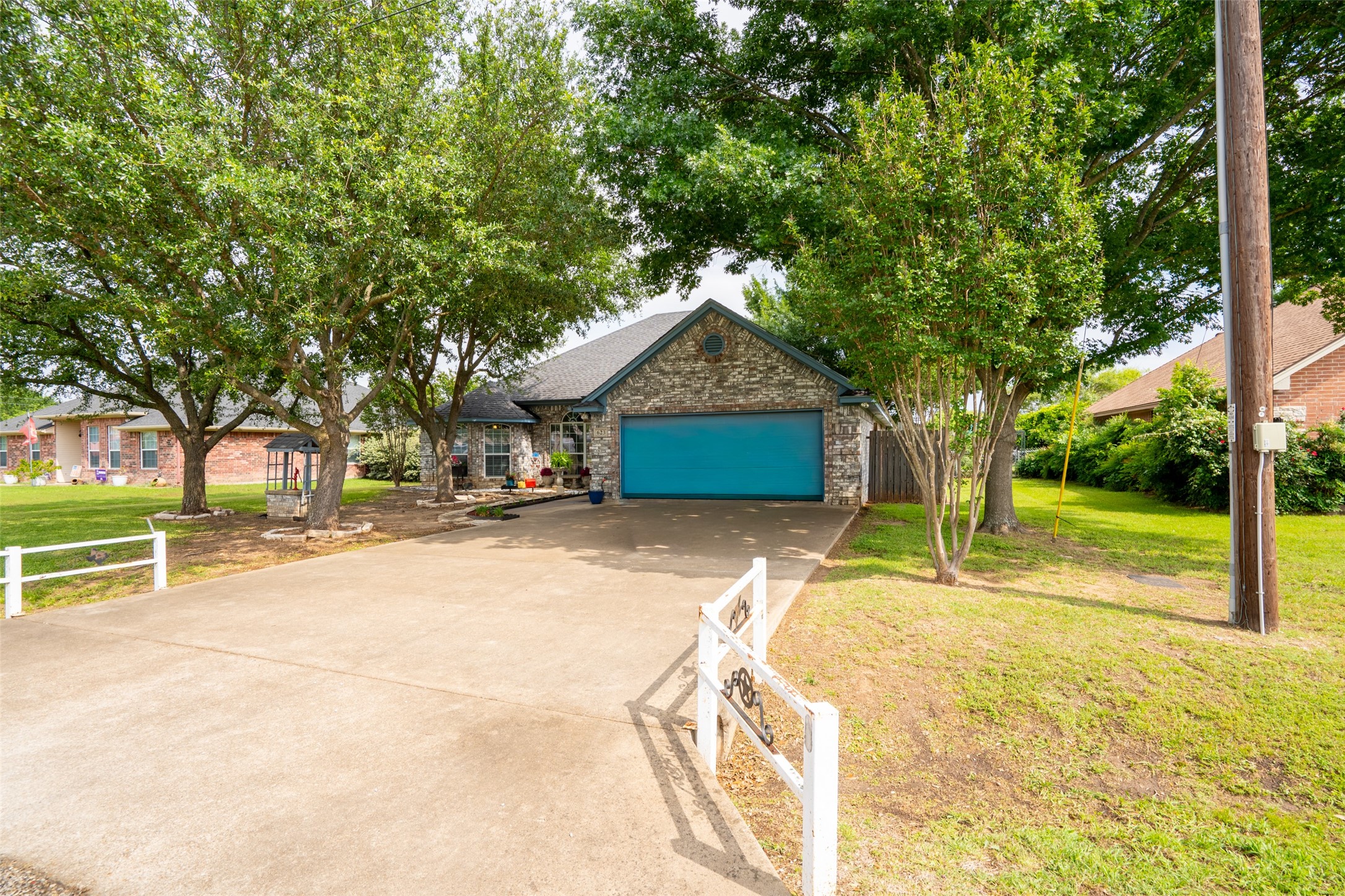 623 Newlin Lane Granbury TX 76048