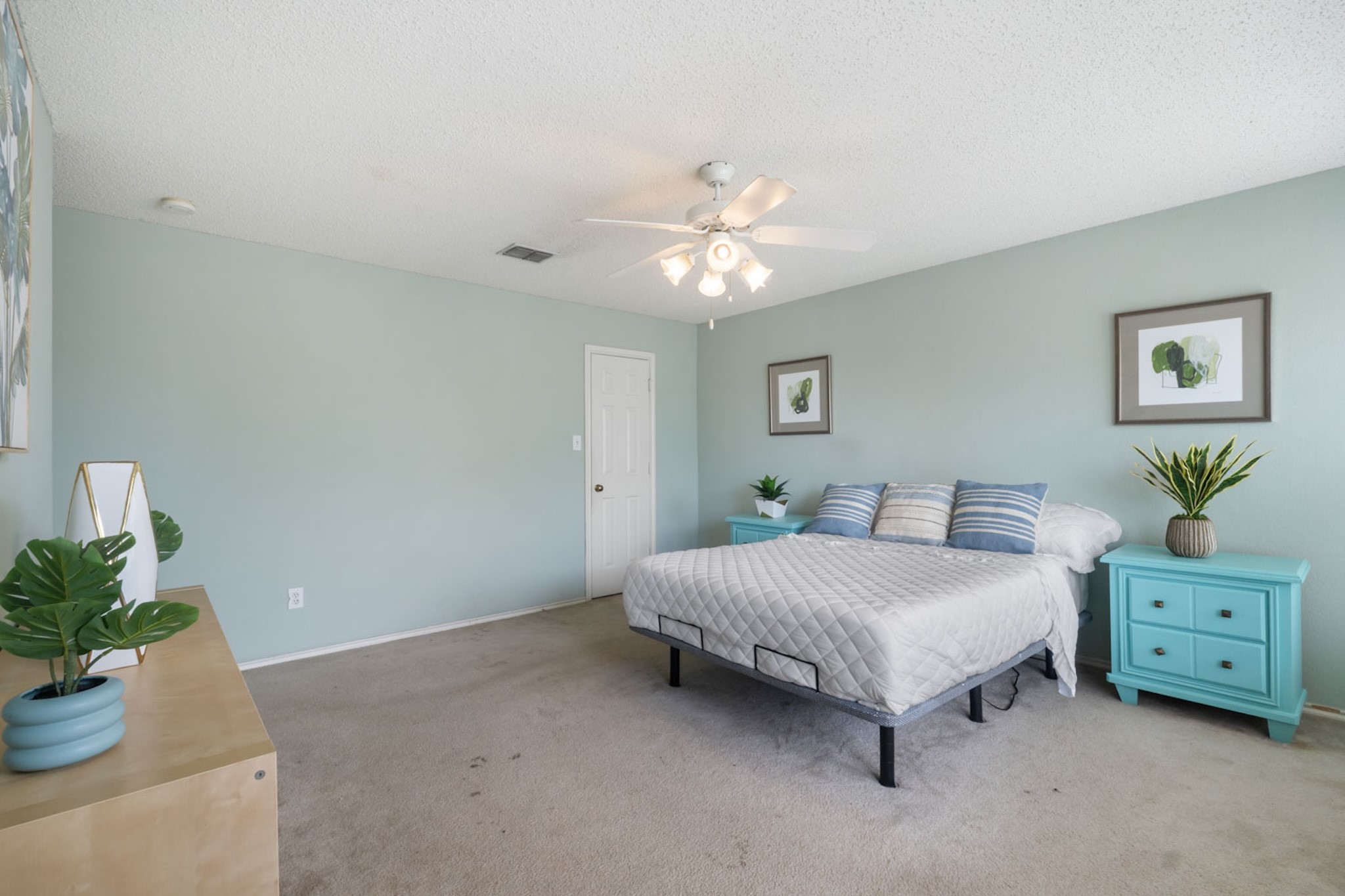 905 Valleybrook Drive Lewisville TX 75067