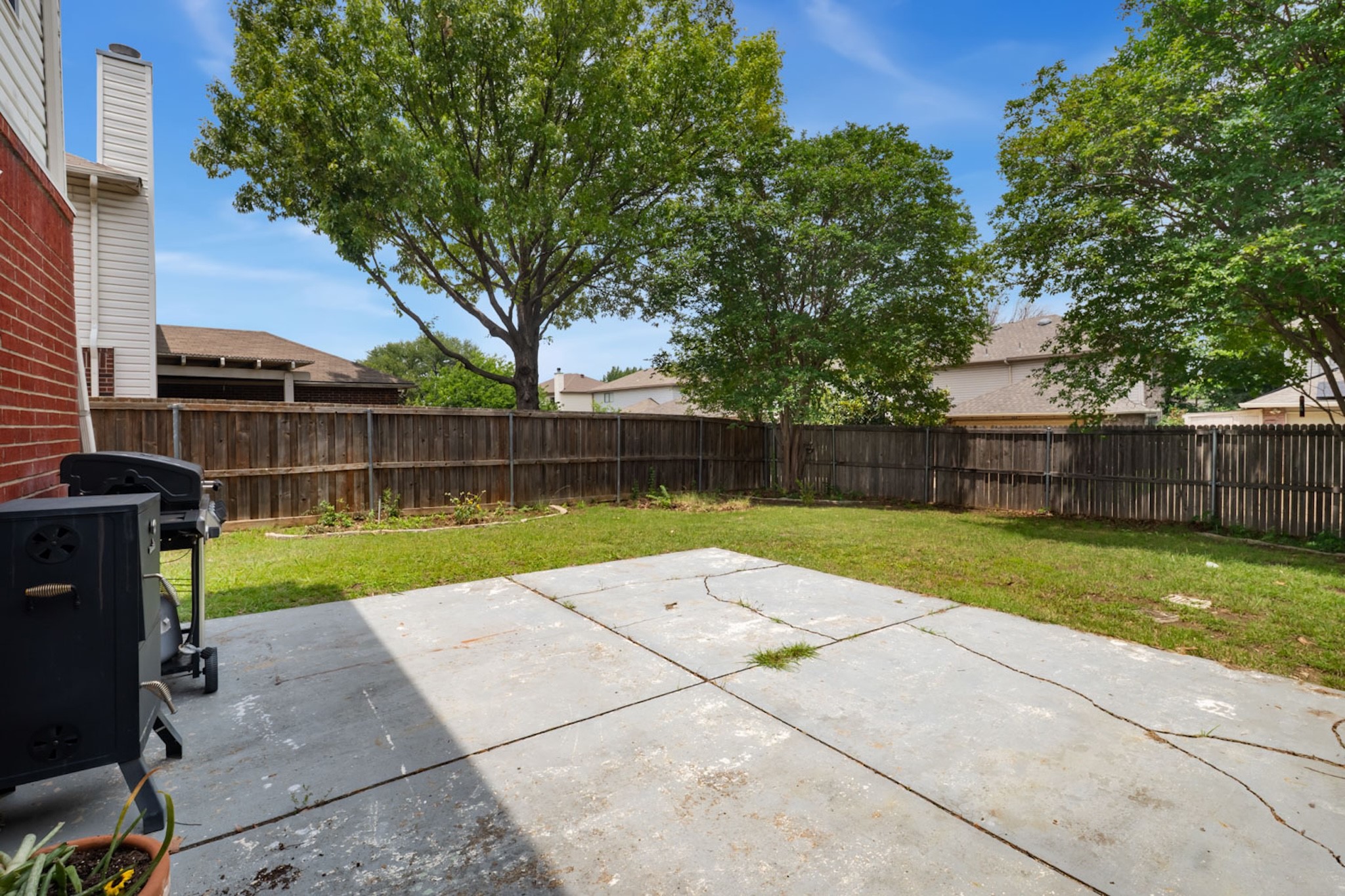 905 Valleybrook Drive Lewisville TX 75067