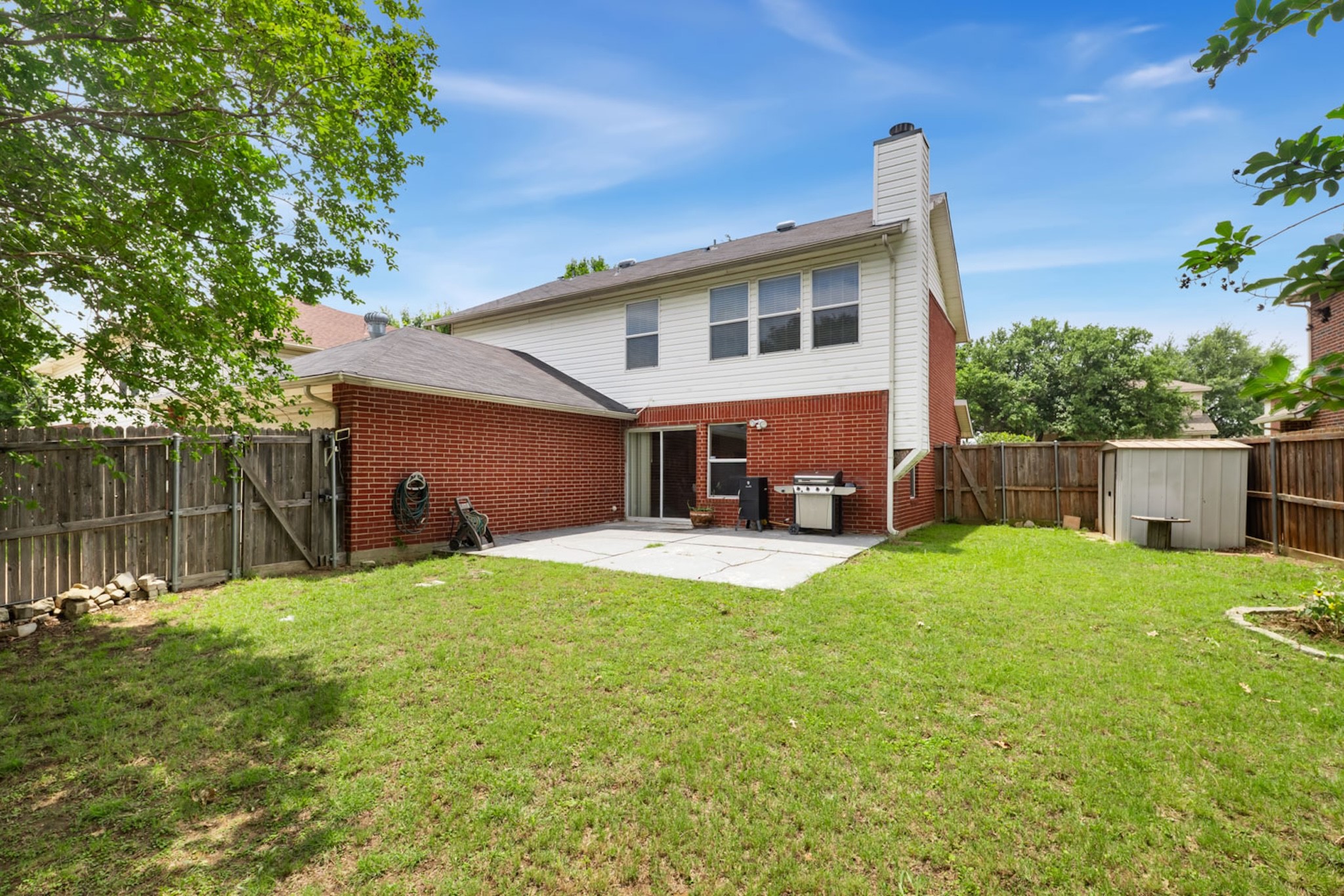 905 Valleybrook Drive Lewisville TX 75067