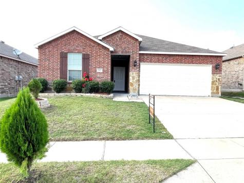 2409 Gelbray Place Fort Worth TX 76131