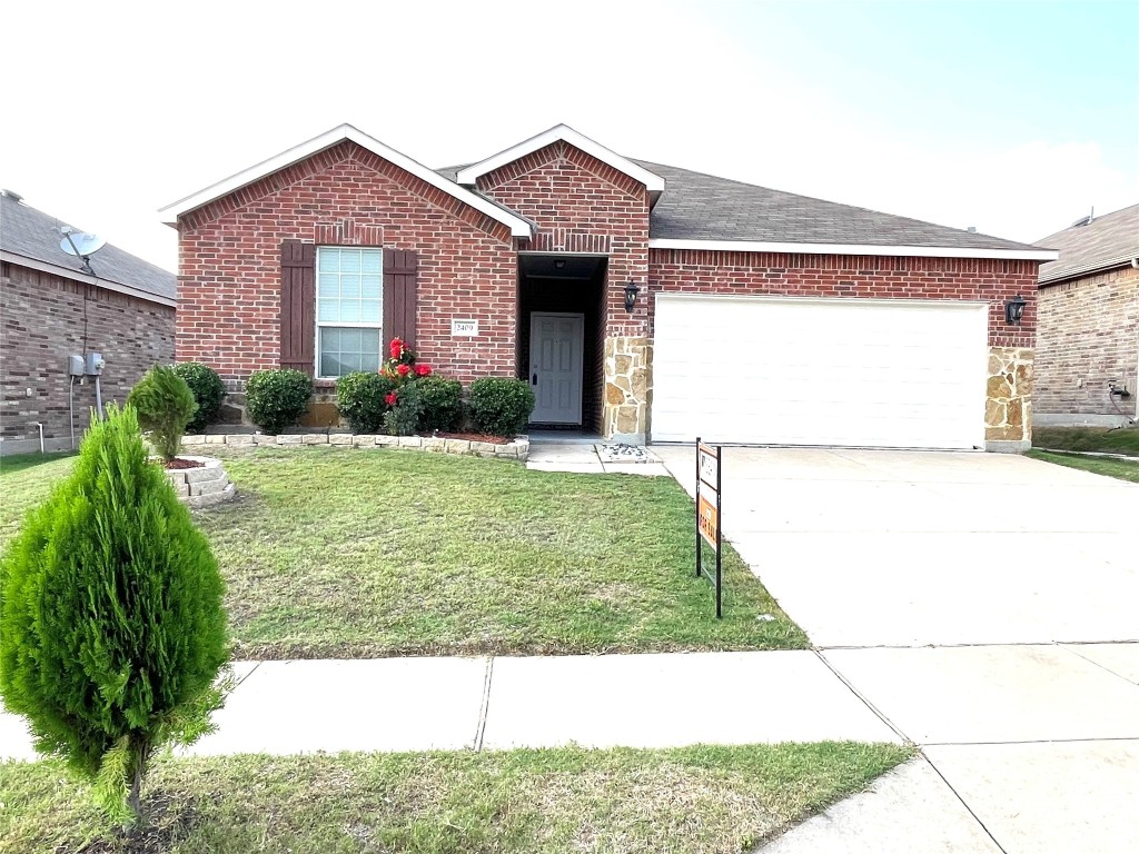 2409 Gelbray Place Fort Worth TX 76131