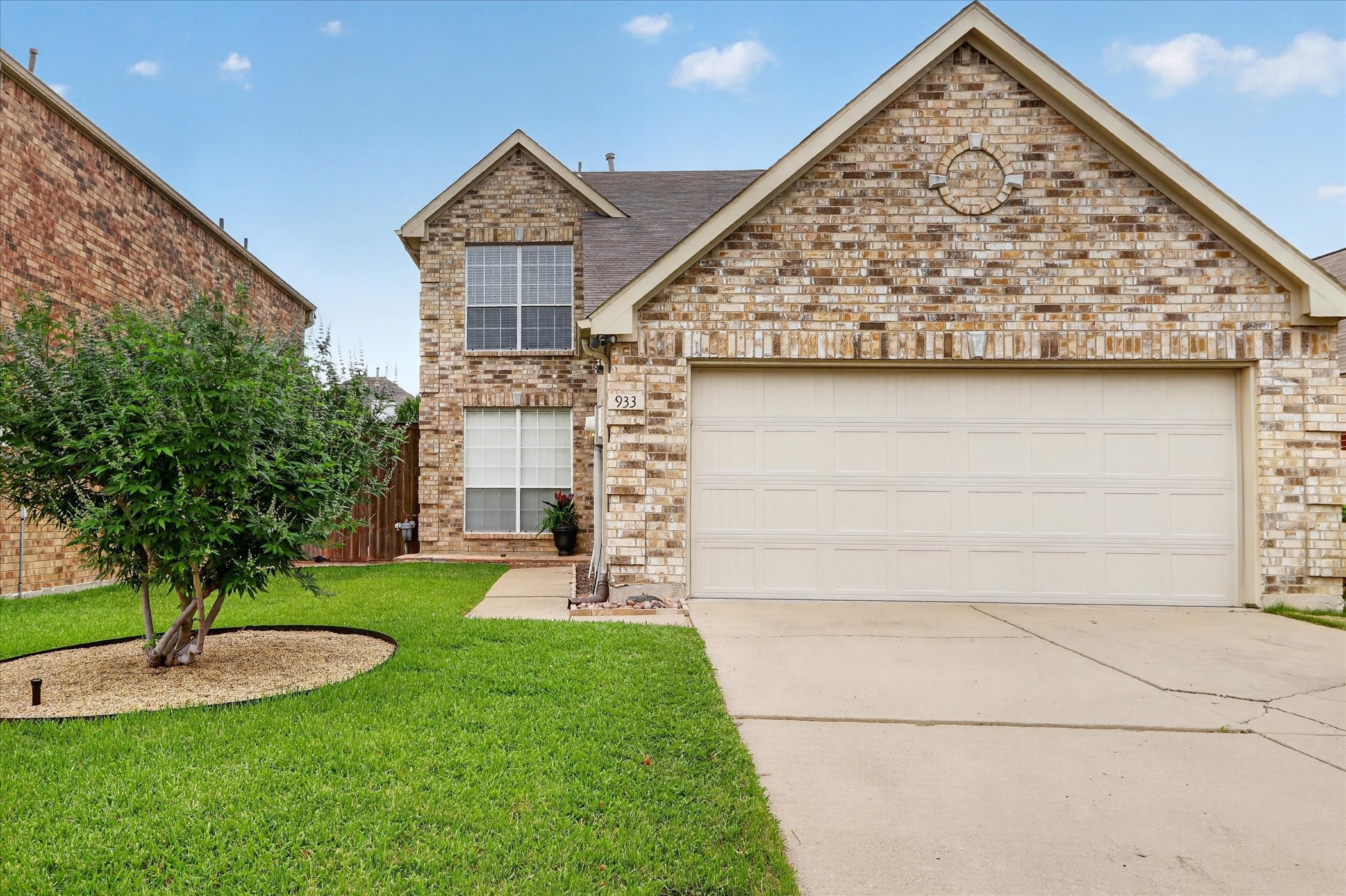 933 Highgate Drive Lewisville TX 75067