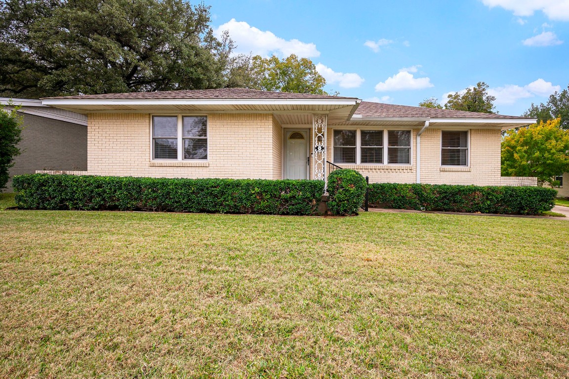 713 Ridgedale Drive Richardson TX 75080