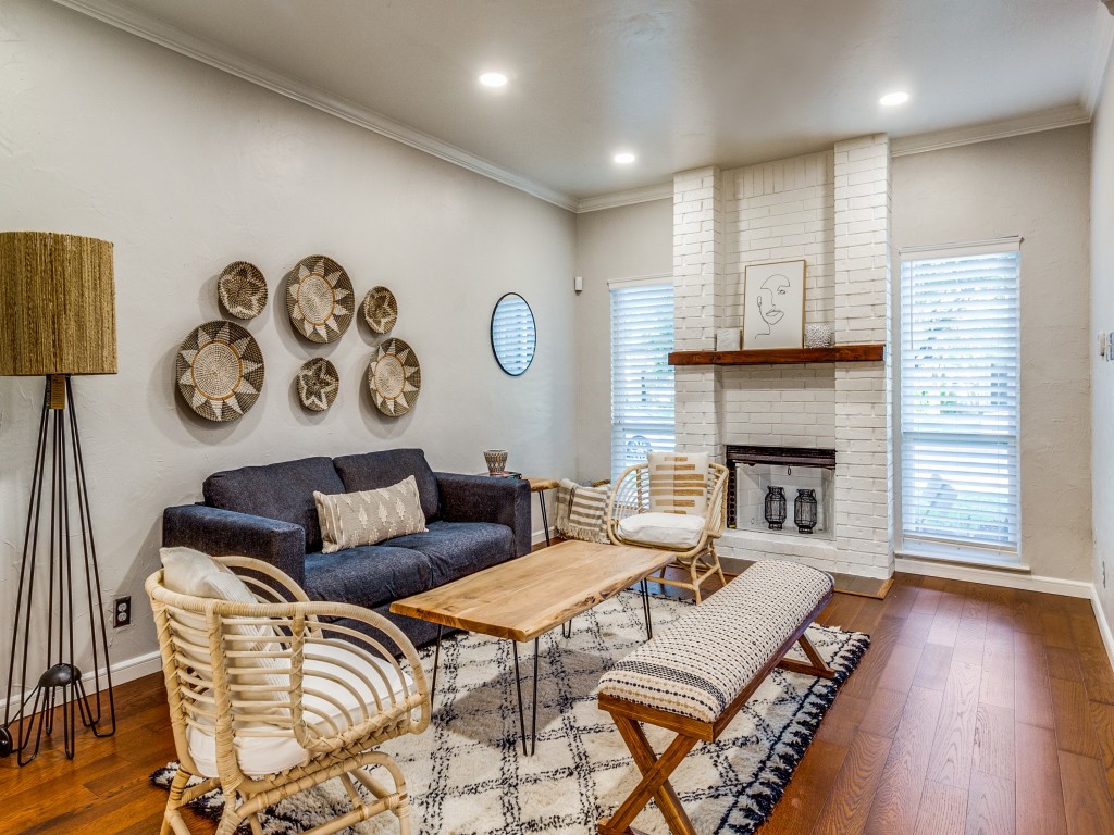 531 Josephine Street Dallas TX 75246