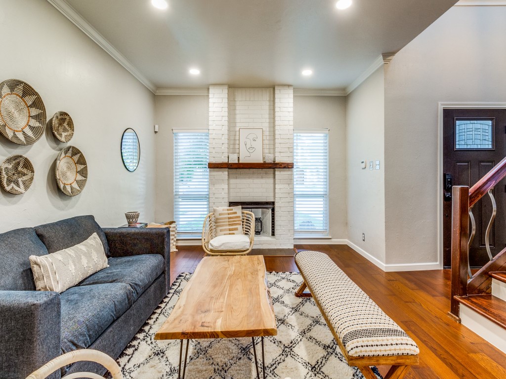 531 Josephine Street Dallas TX 75246