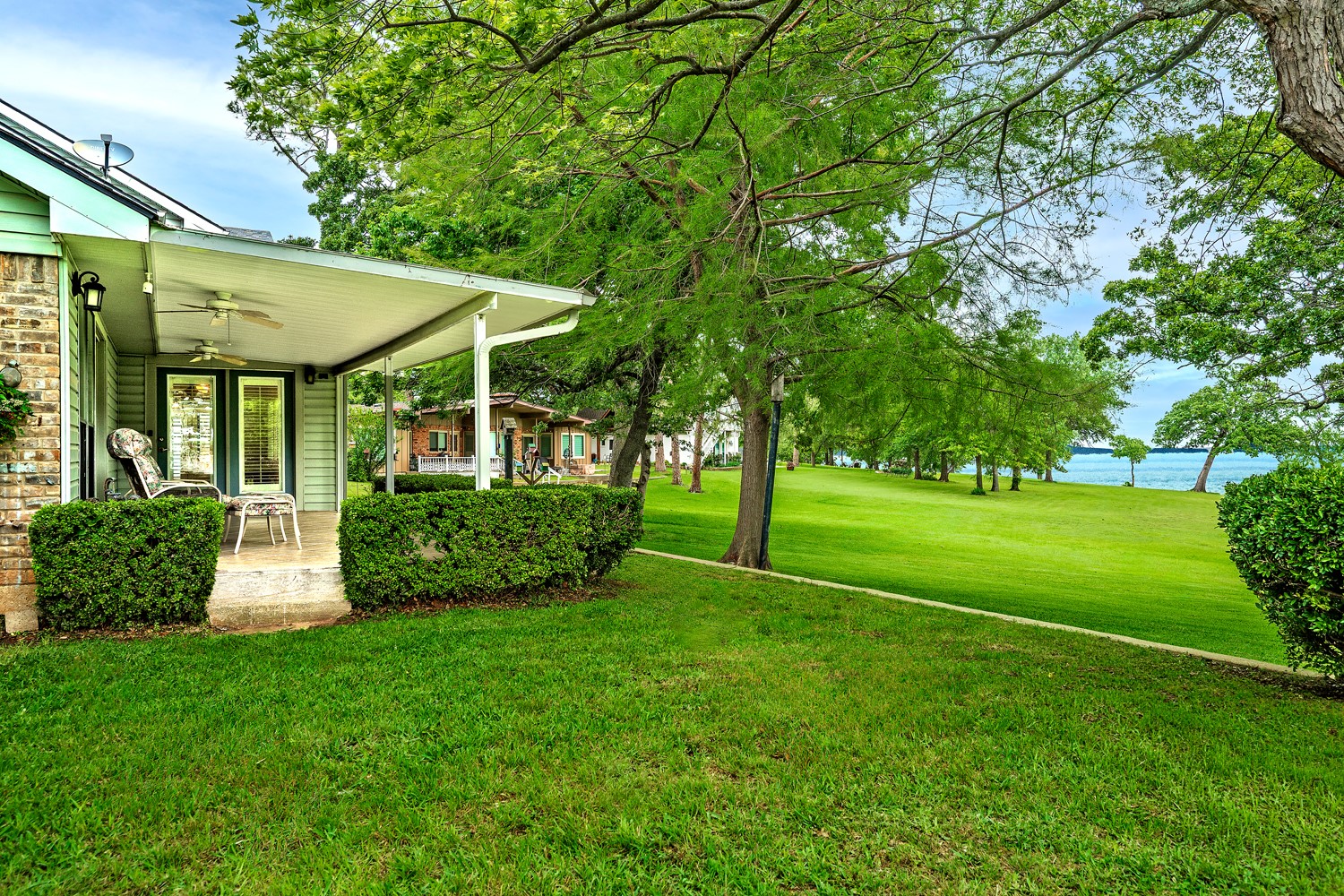 64 Hughes Drive Pottsboro TX 75076