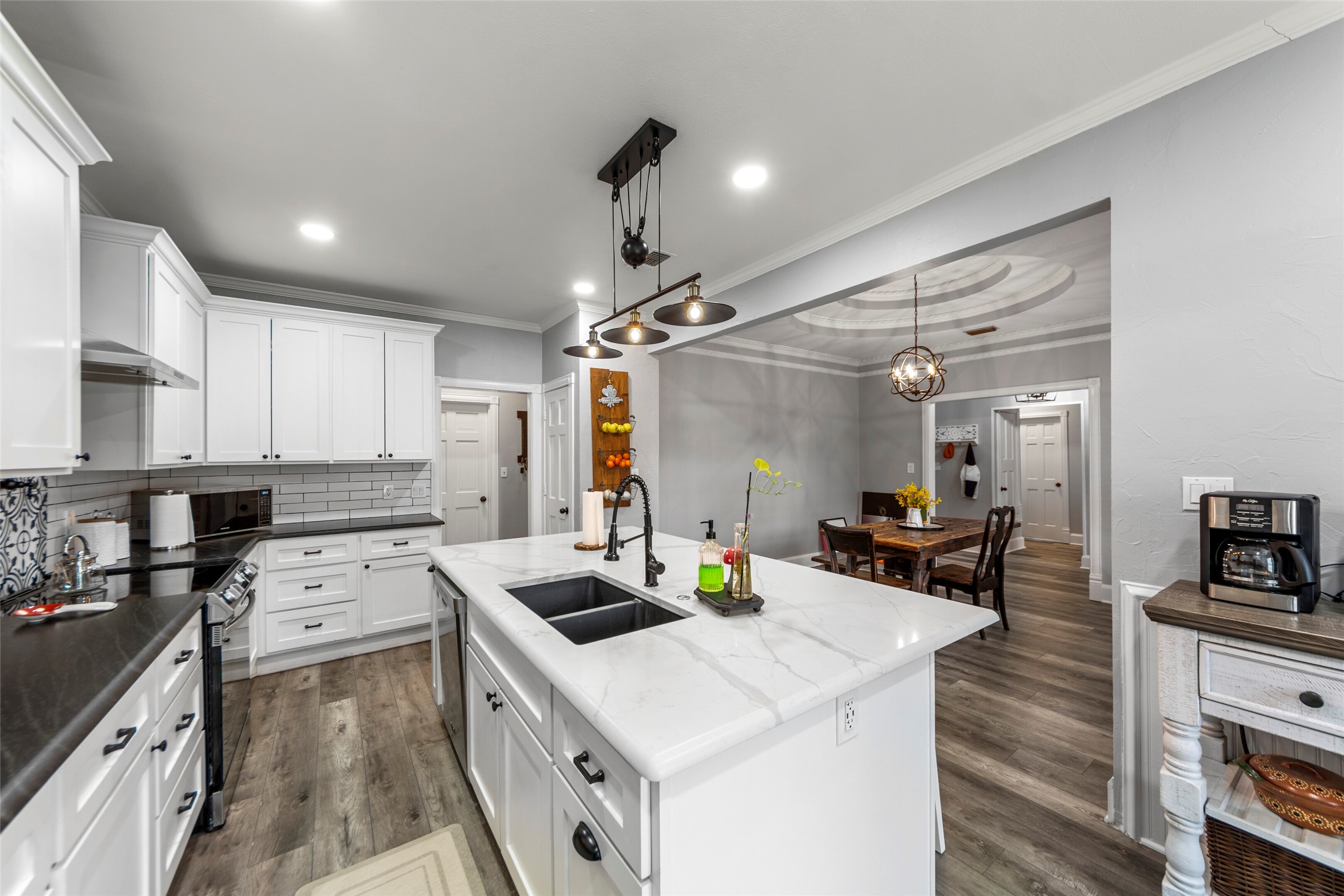 5601 Burgundy Drive Greenville TX 75402