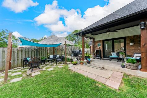5601 Burgundy Drive Greenville TX 75402