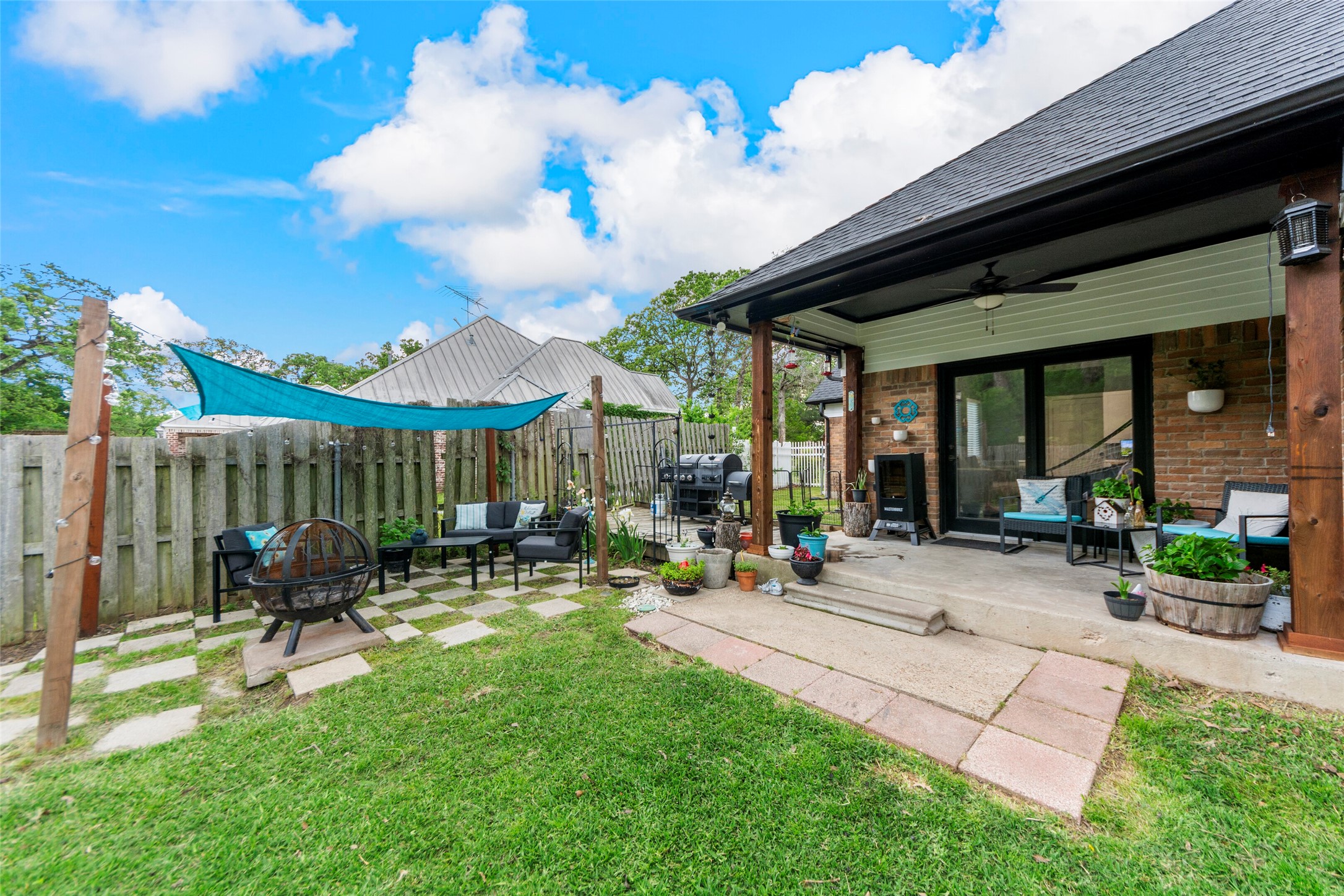 5601 Burgundy Drive Greenville TX 75402