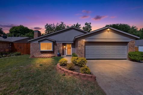 718 Matthews Court Arlington TX 76012