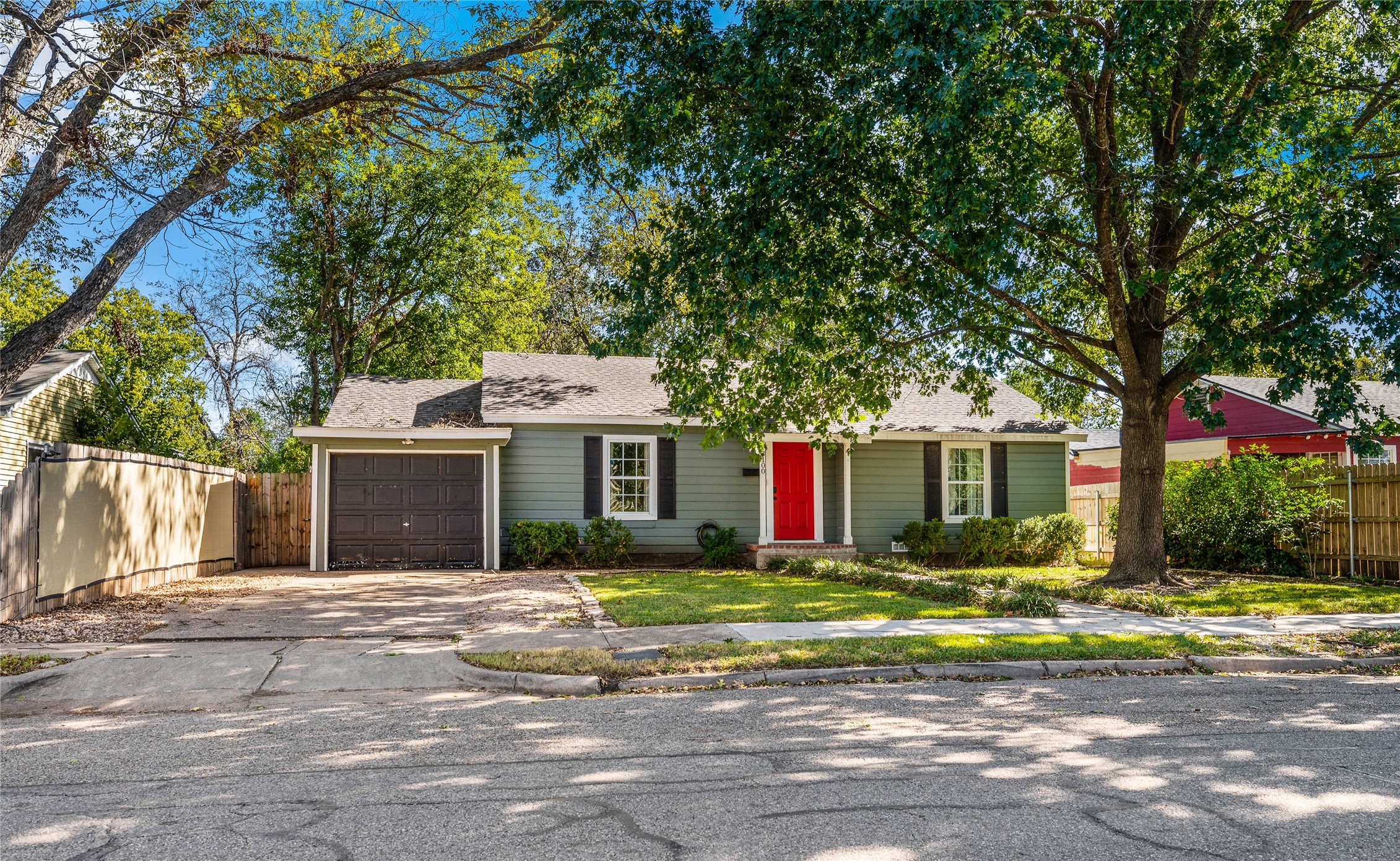 3100 Colonial Avenue Waco TX 76707