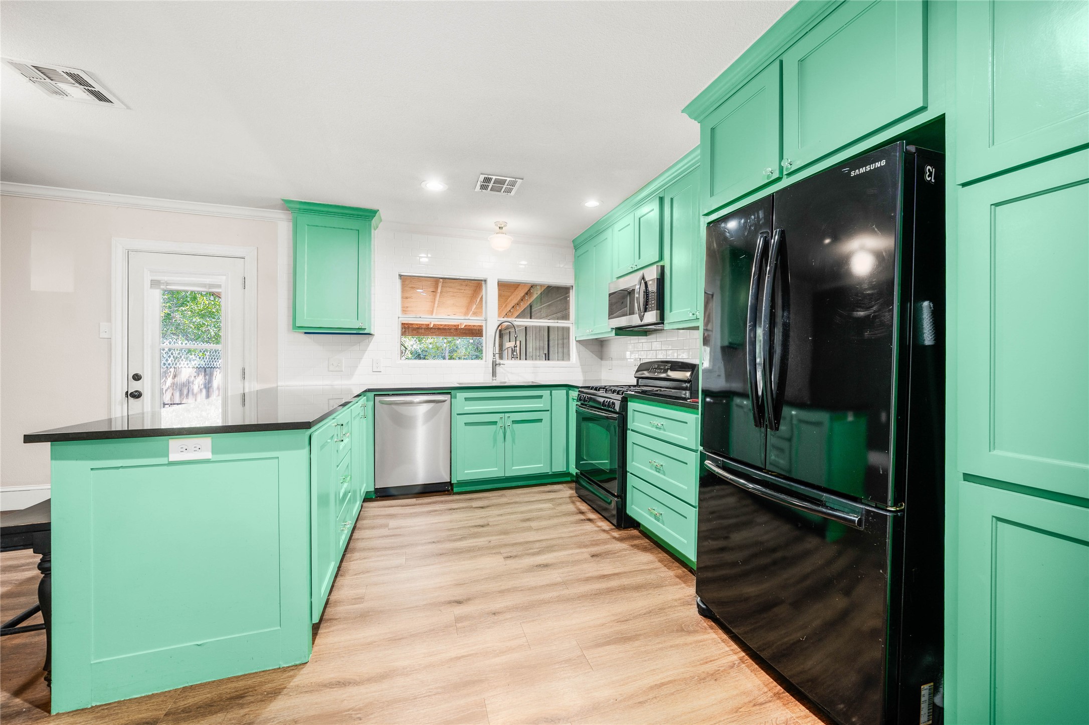 3100 Colonial Avenue Waco TX 76707