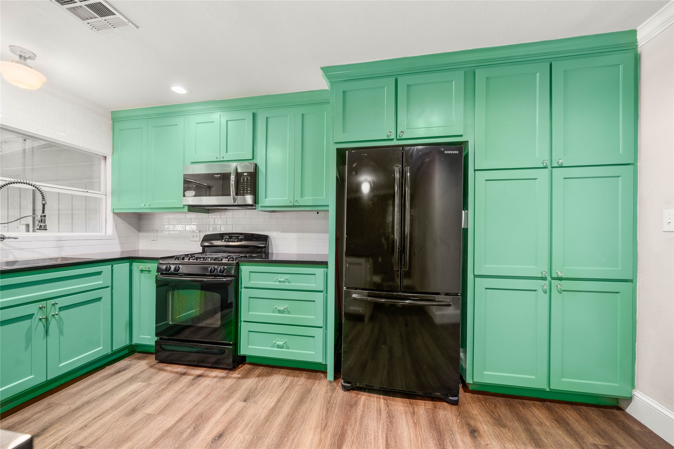 3100 Colonial Avenue Waco TX 76707