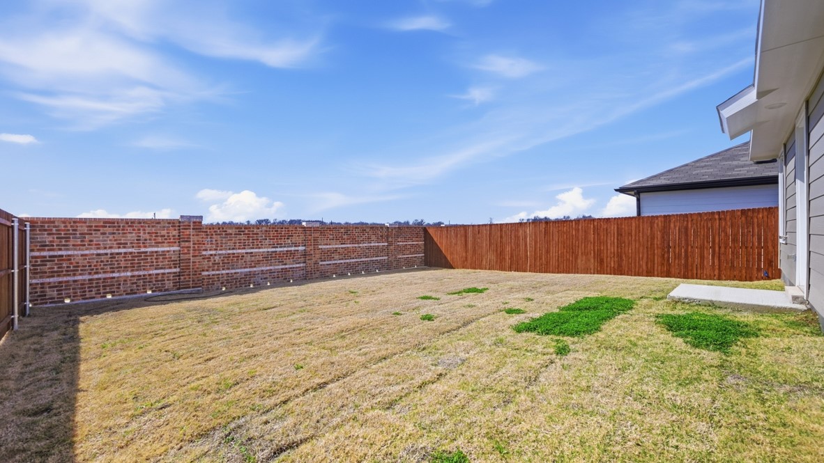 5509 Rollins Drive Denton TX 76249