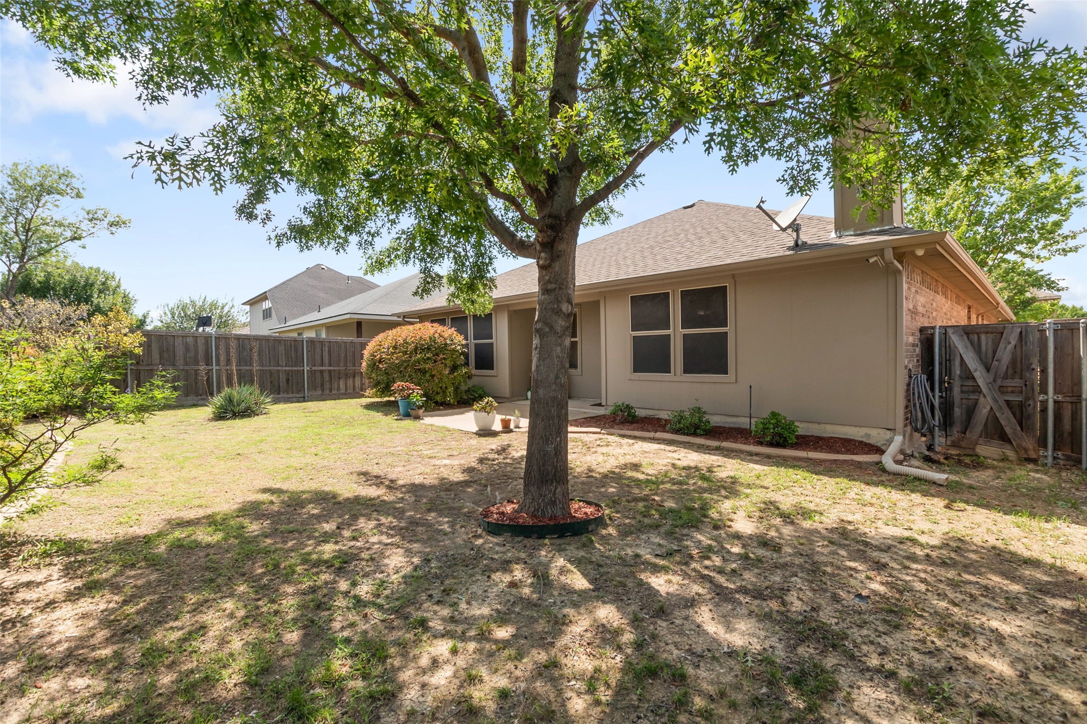 2028 Lake Trail Drive Heartland TX 75126