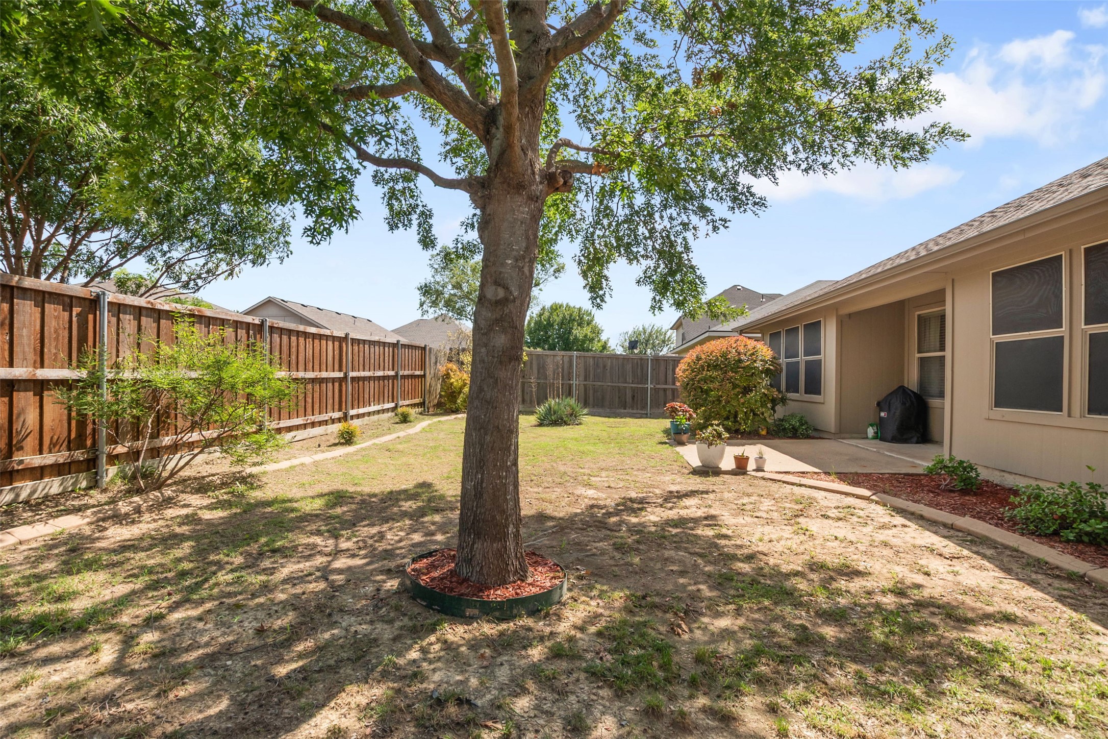 2028 Lake Trail Drive Heartland TX 75126