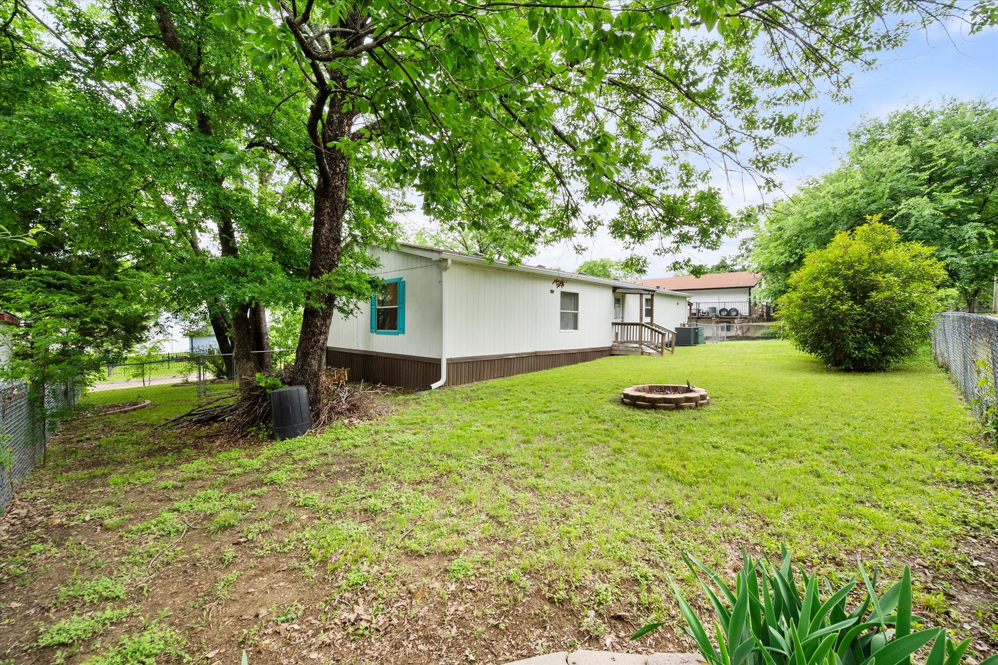 510 Nob Hill Lane Seven Points TX 75143