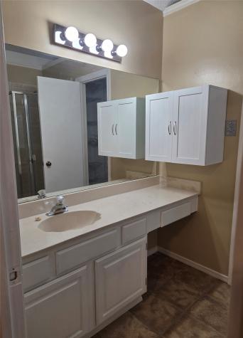 718 Red Oak Drive Lewisville TX 75067
