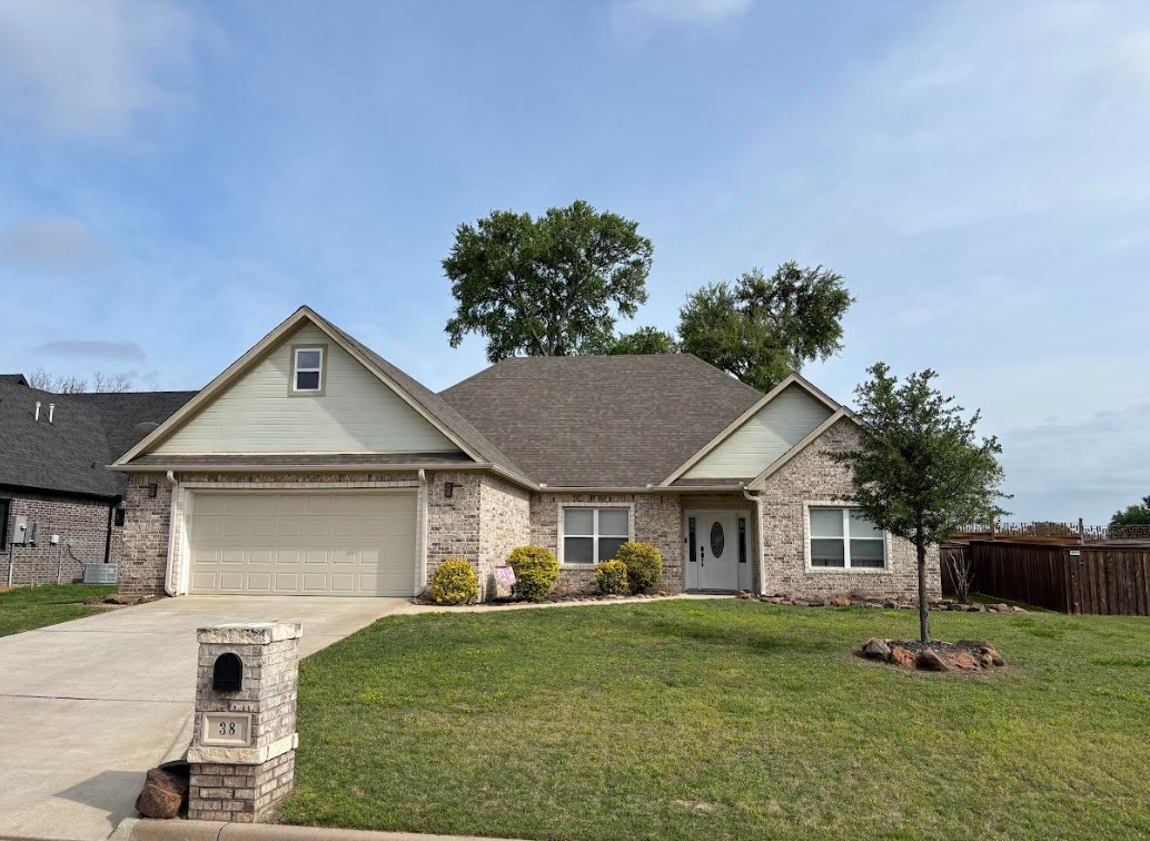 38 Lone Oak Boulevard Pottsboro TX 75076