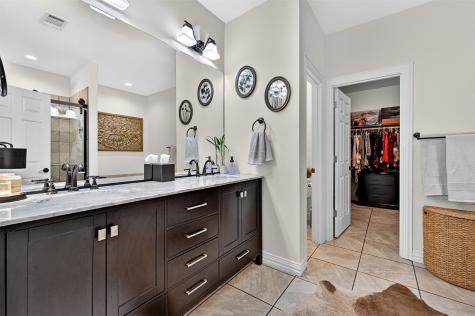 38 Lone Oak Boulevard Pottsboro TX 75076