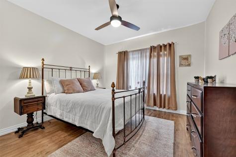 38 Lone Oak Boulevard Pottsboro TX 75076