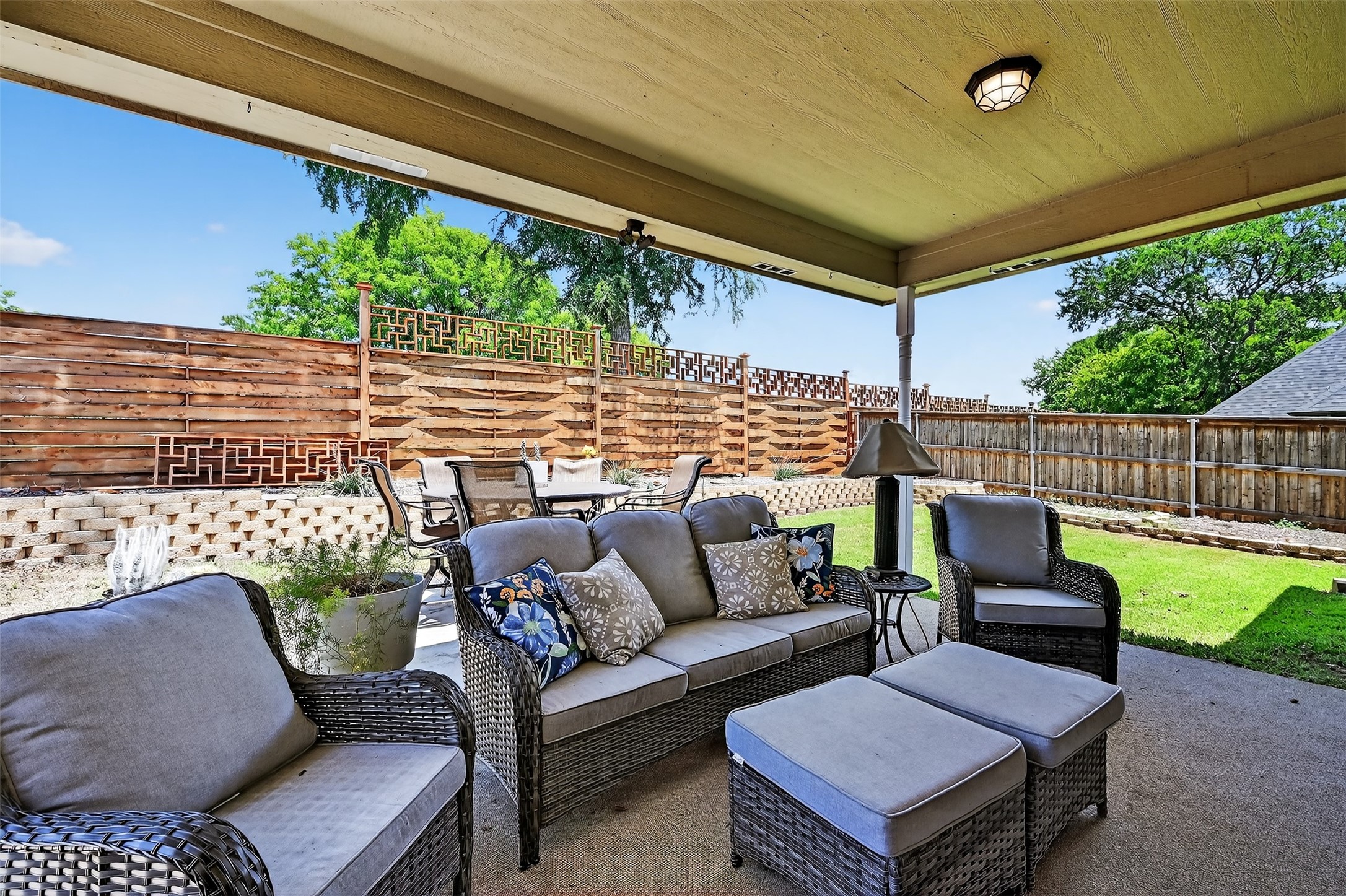 38 Lone Oak Boulevard Pottsboro TX 75076