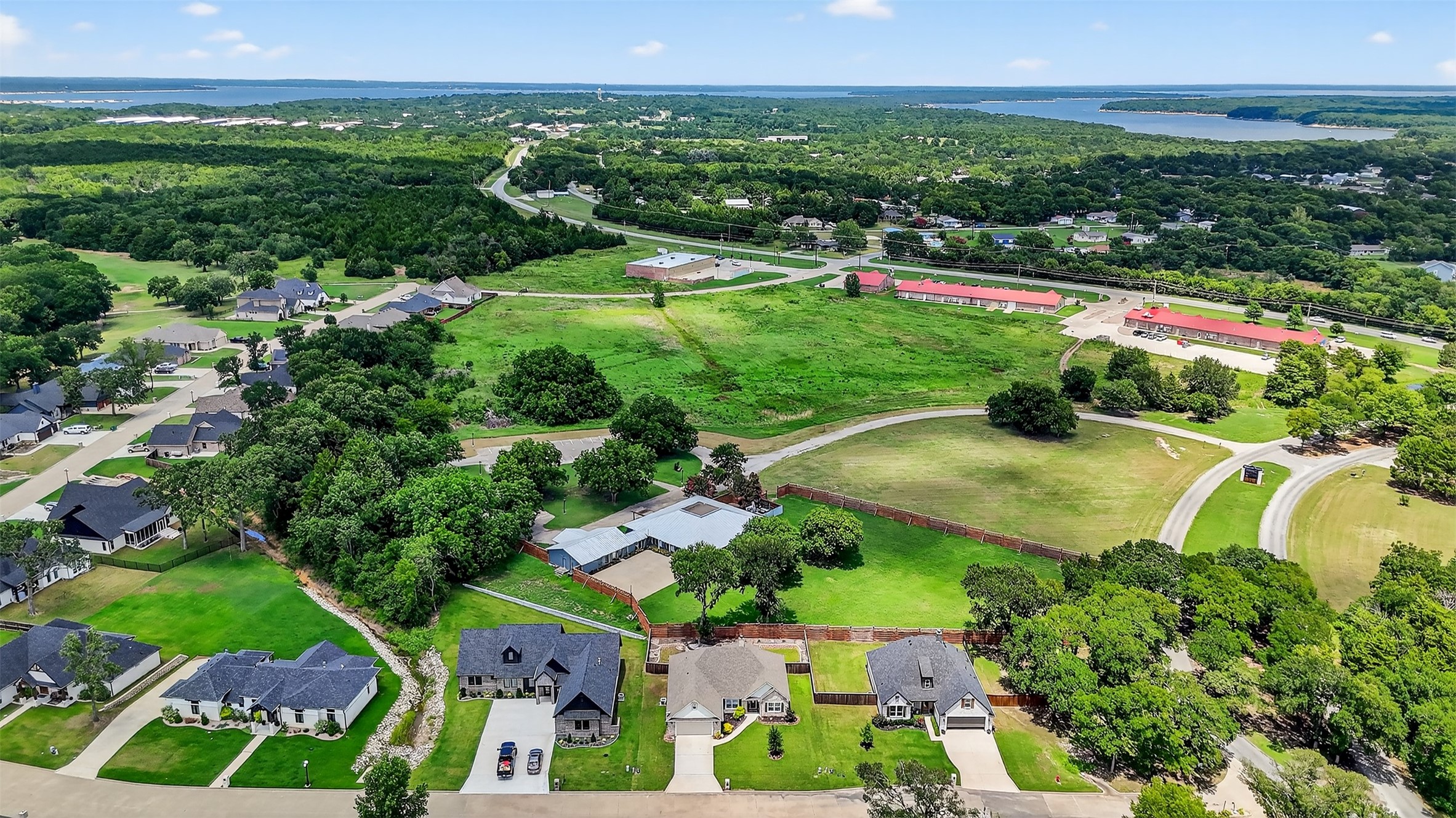 38 Lone Oak Boulevard Pottsboro TX 75076