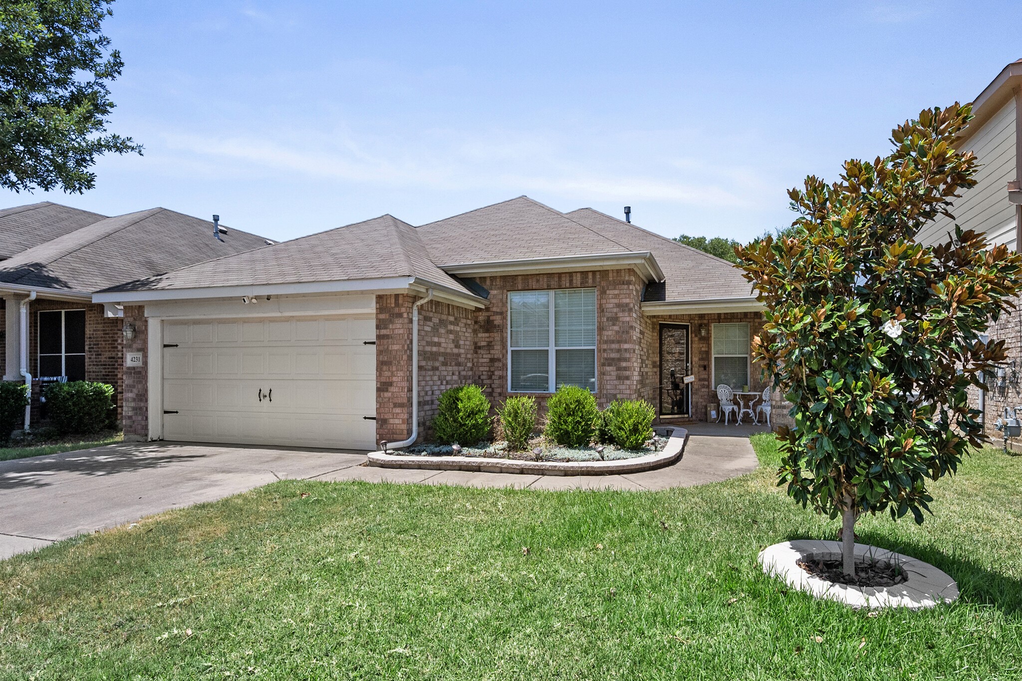 4231 Fall Creek Drive Grand Prairie TX 75052