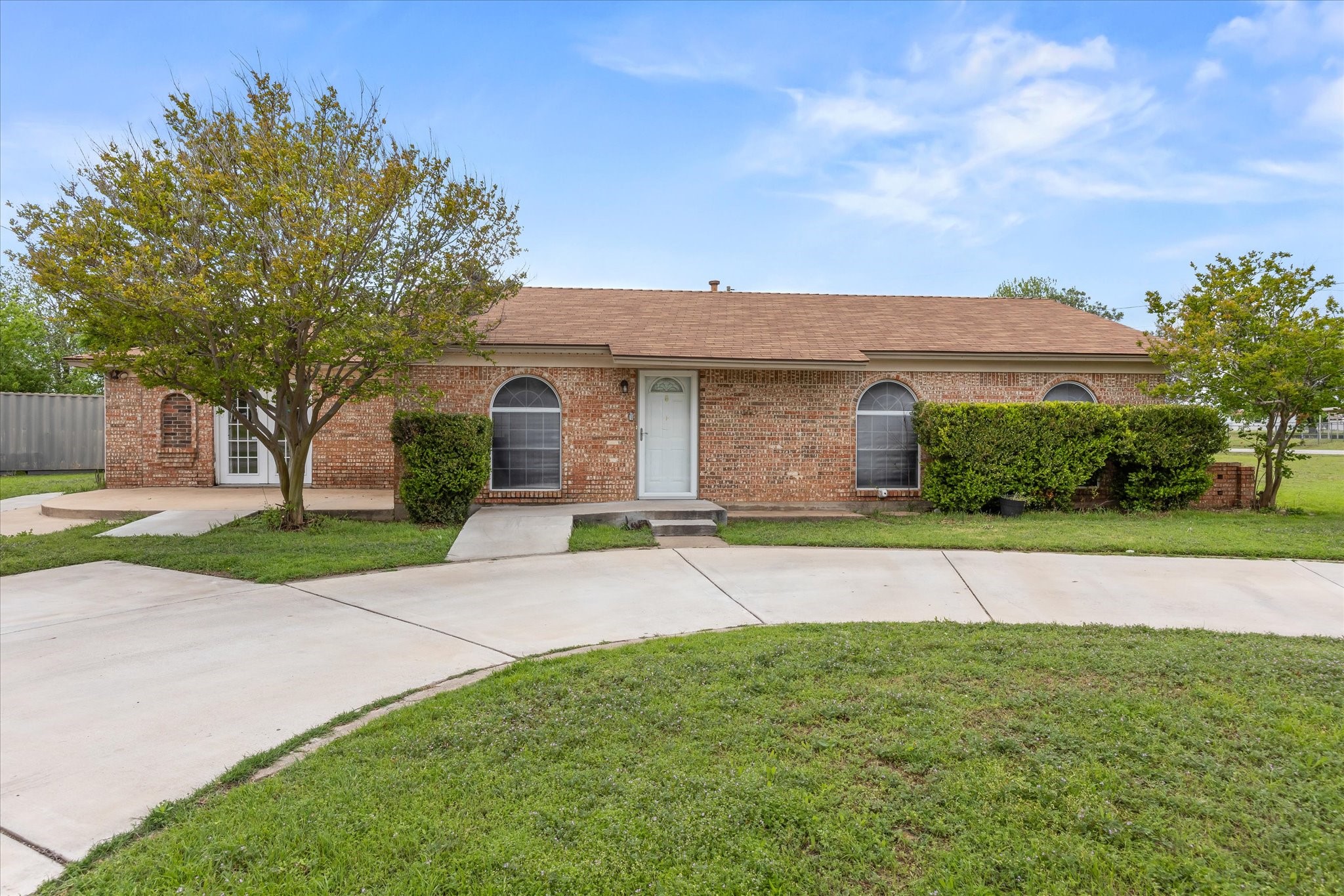 2000 Swaim Drive Granbury TX 76048