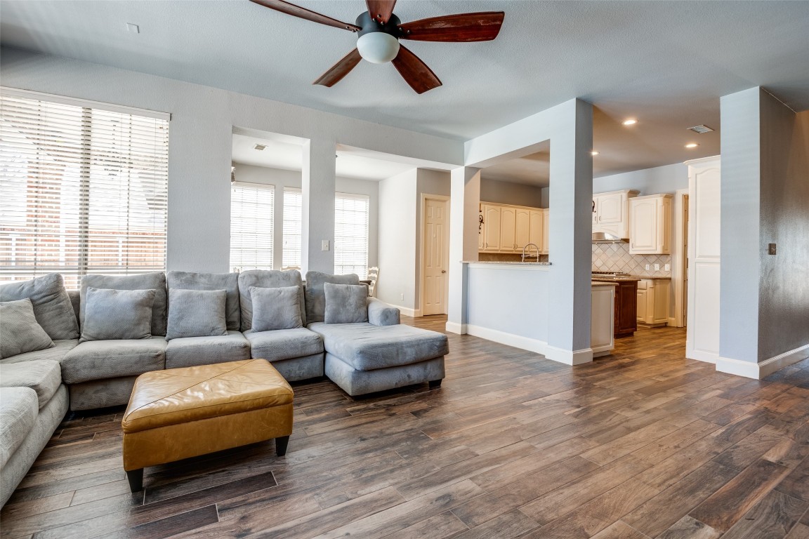 7040 Valley Brook Drive Frisco TX 75035