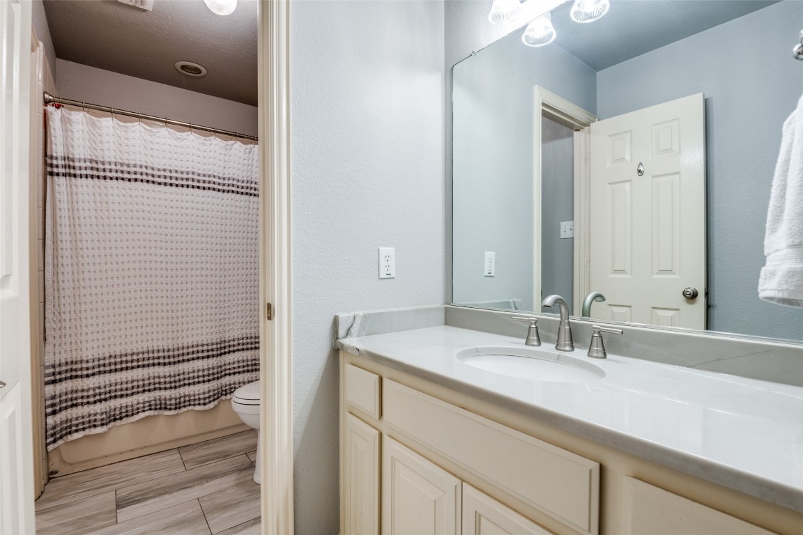 7040 Valley Brook Drive Frisco TX 75035