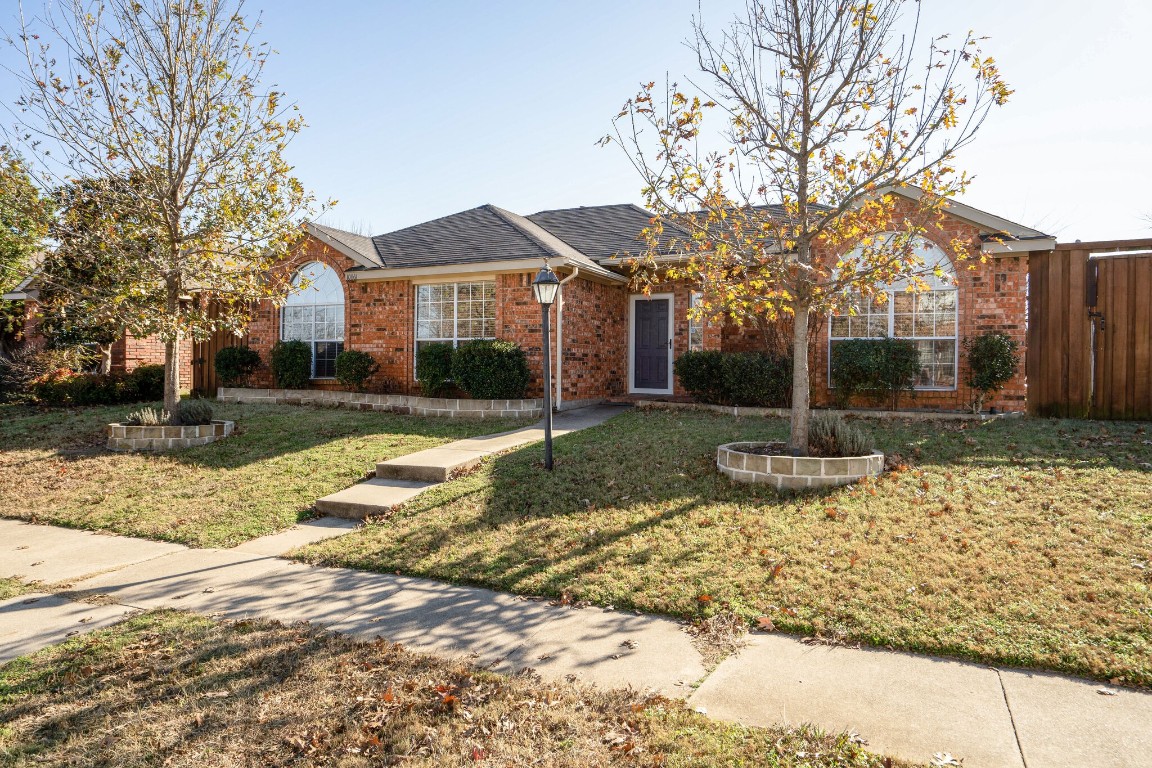 10861 Castle Drive Frisco TX 75035
