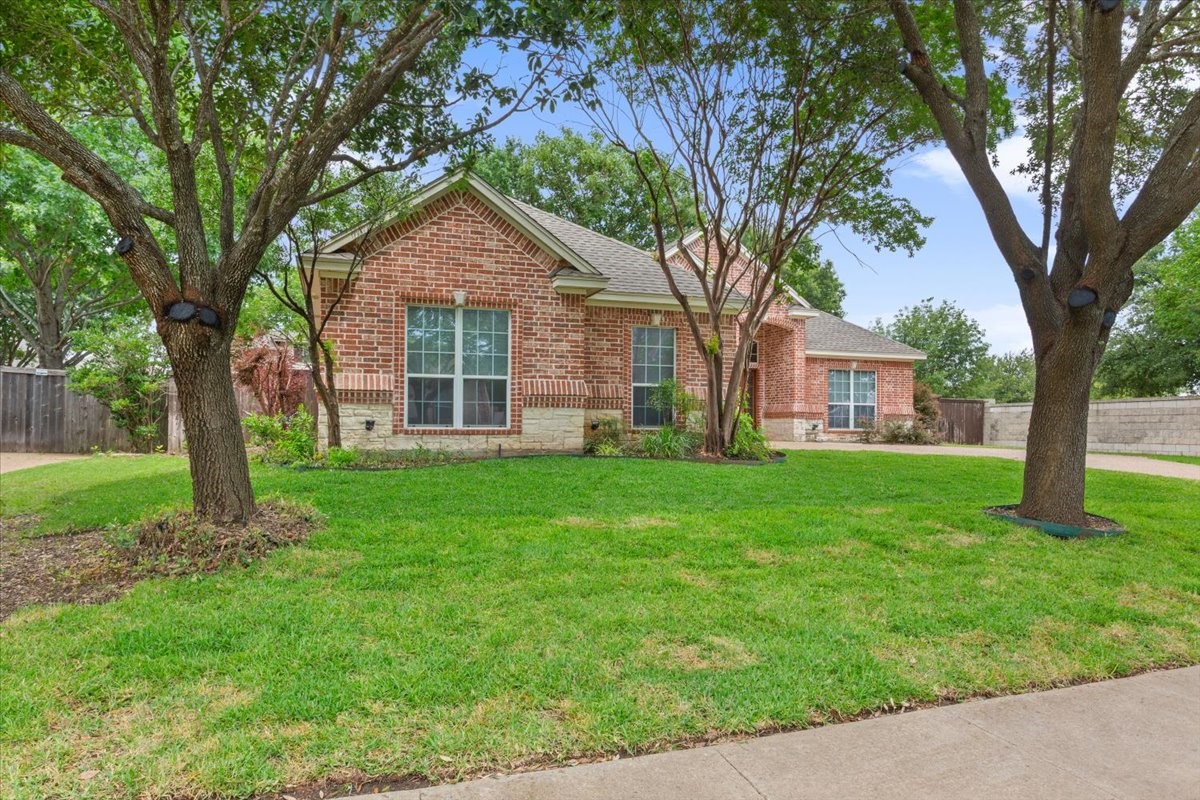 100 Edinburgh Waco TX 76712
