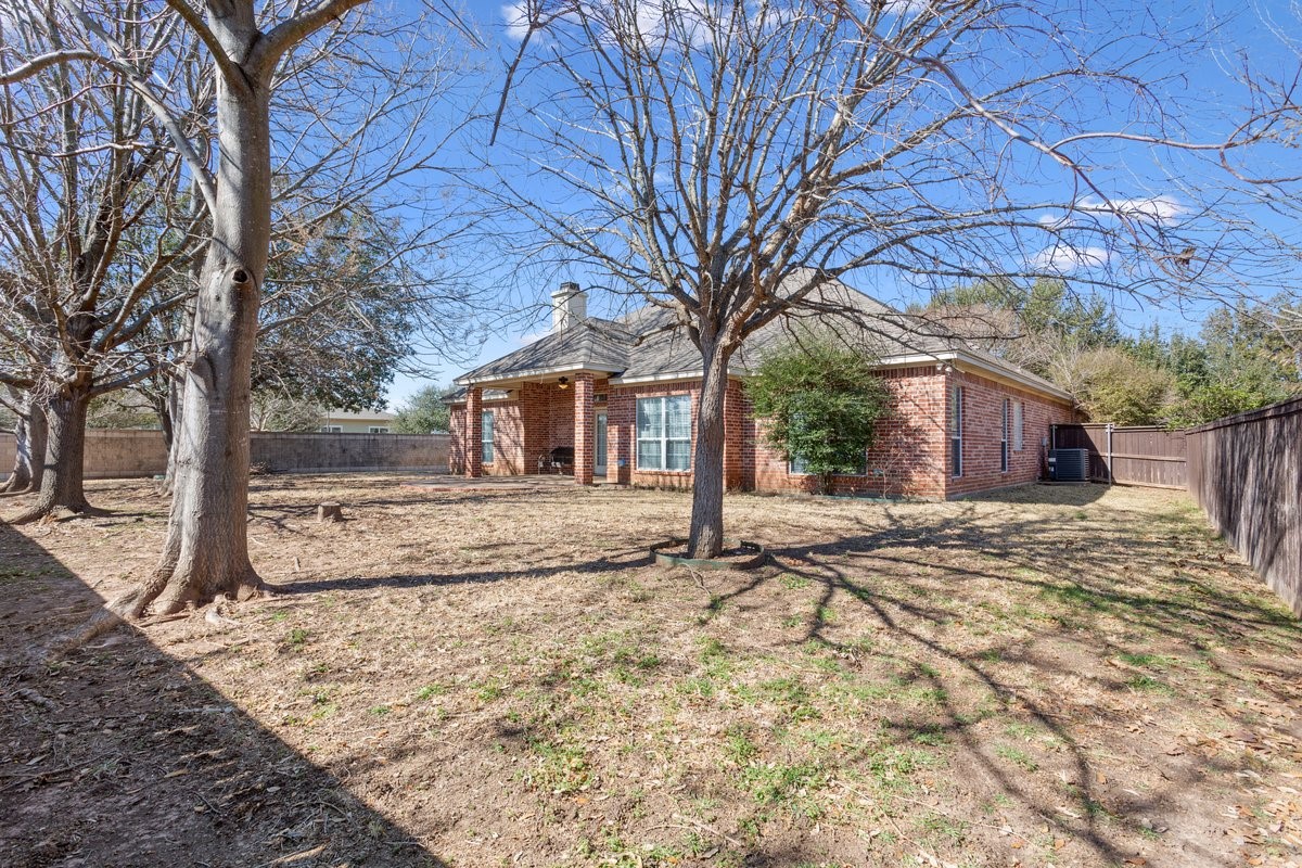 100 Edinburgh Waco TX 76712