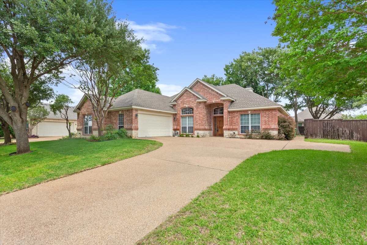 100 Edinburgh Waco TX 76712