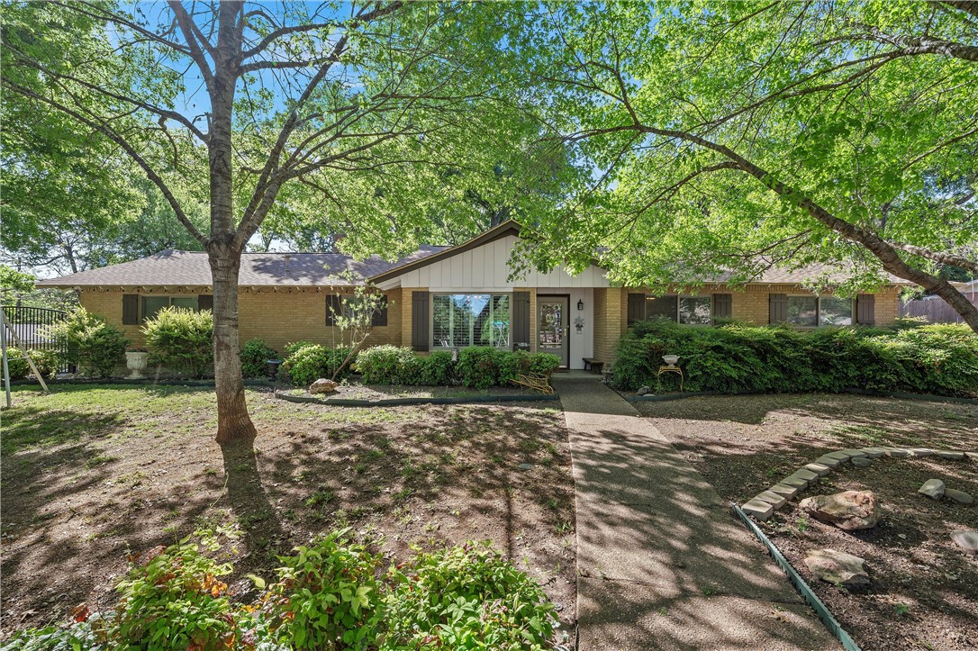 8000 Mulberry Lane Woodway TX 76712