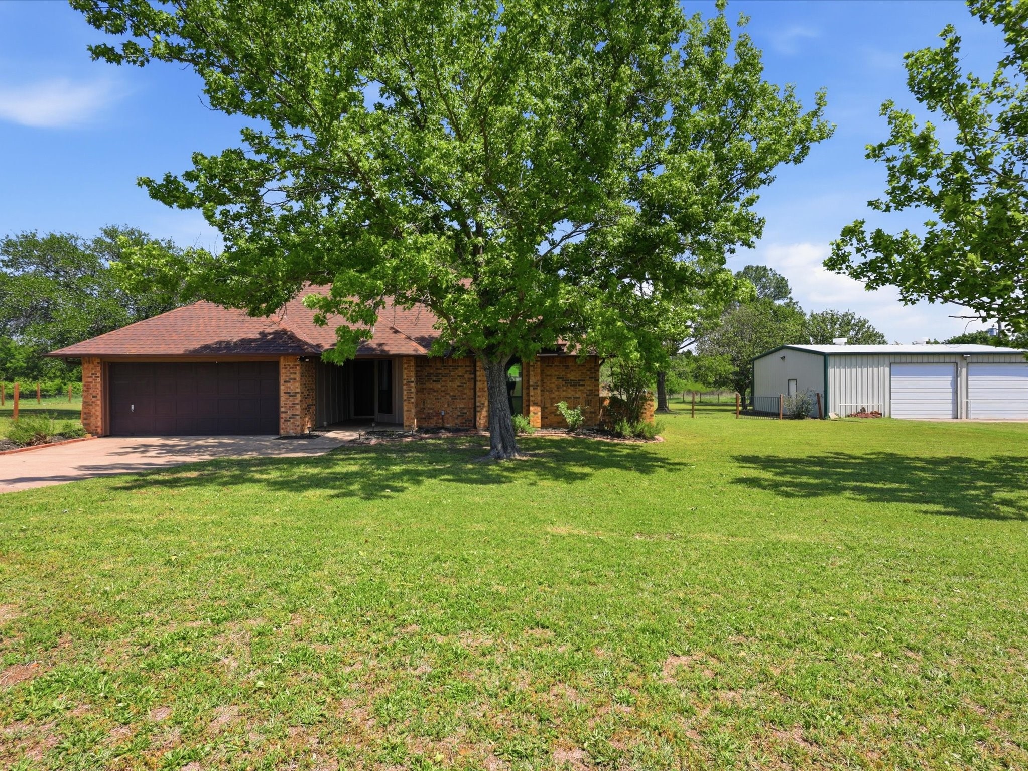 3028 English Creek Drive Azle TX 76020