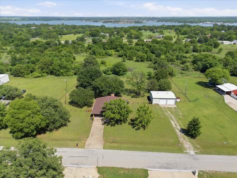 3028 English Creek Drive Azle TX 76020