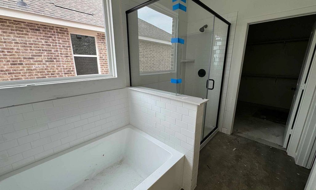 676 Tyronza Drive Justin TX 76247