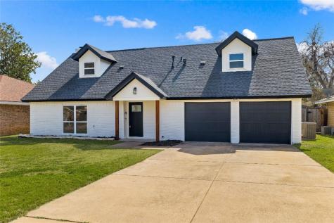 1316 Paisley Drive Arlington TX 76015