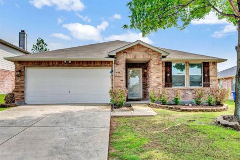 1712 Pebblebrook Way Little Elm TX 75068