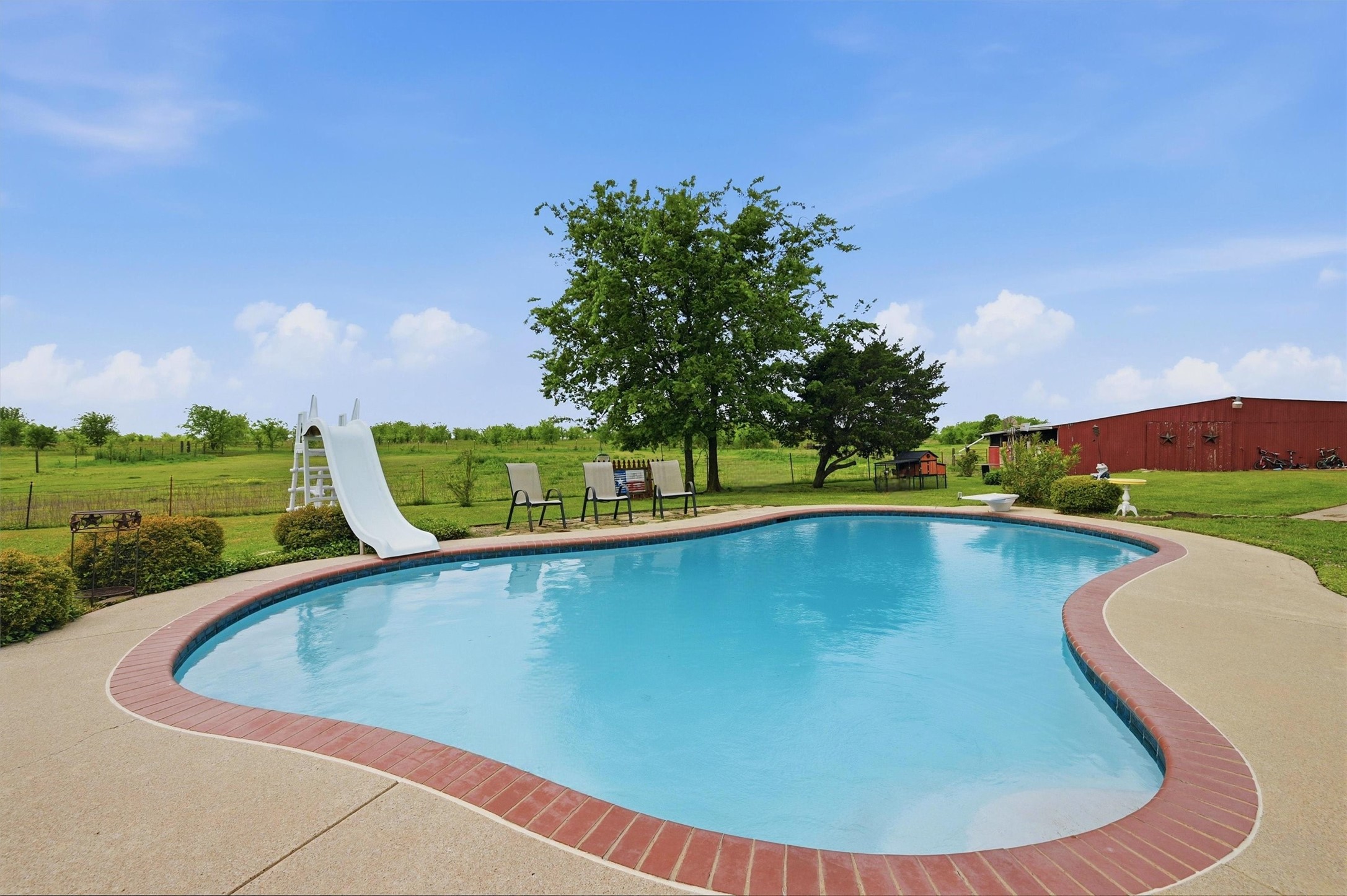 998 Bledsoe Road Gunter TX 75058