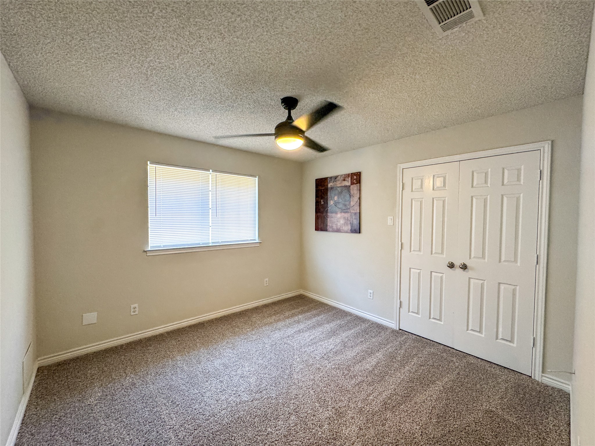 418 Whispering Hills Drive Duncanville TX 75137