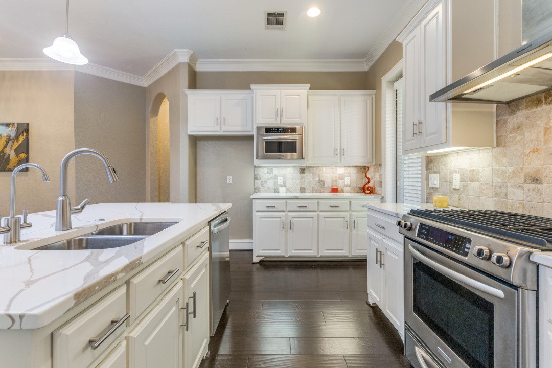 4931 Homer Street Dallas TX 75206