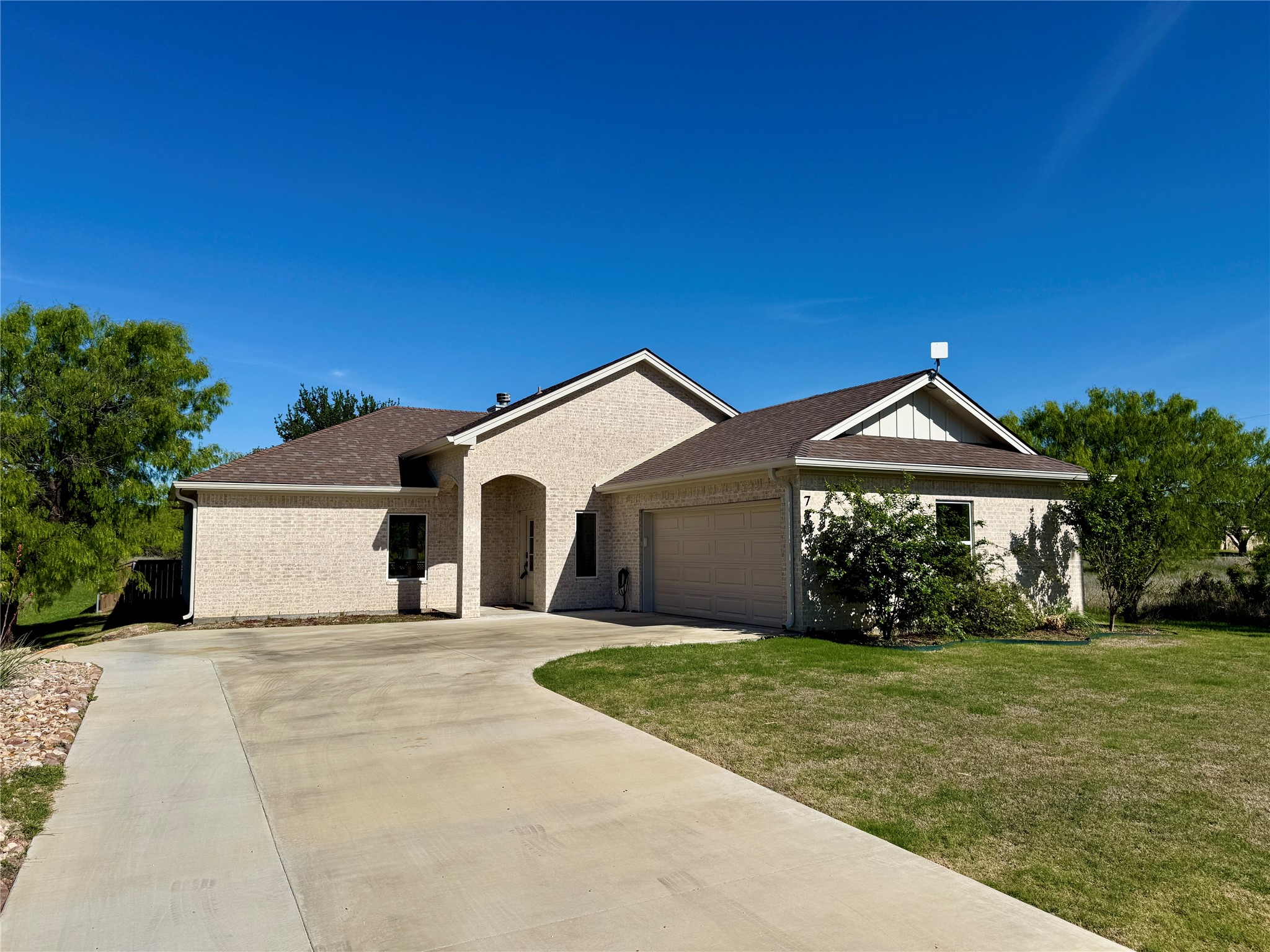 7705 Feather Bay Drive Brownwood TX 76801