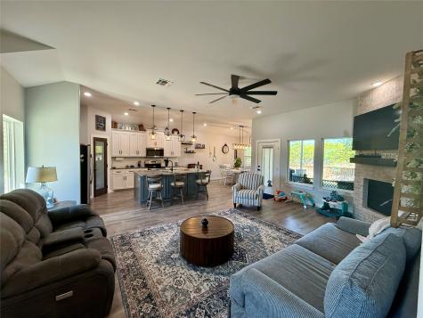 7705 Feather Bay Drive Brownwood TX 76801