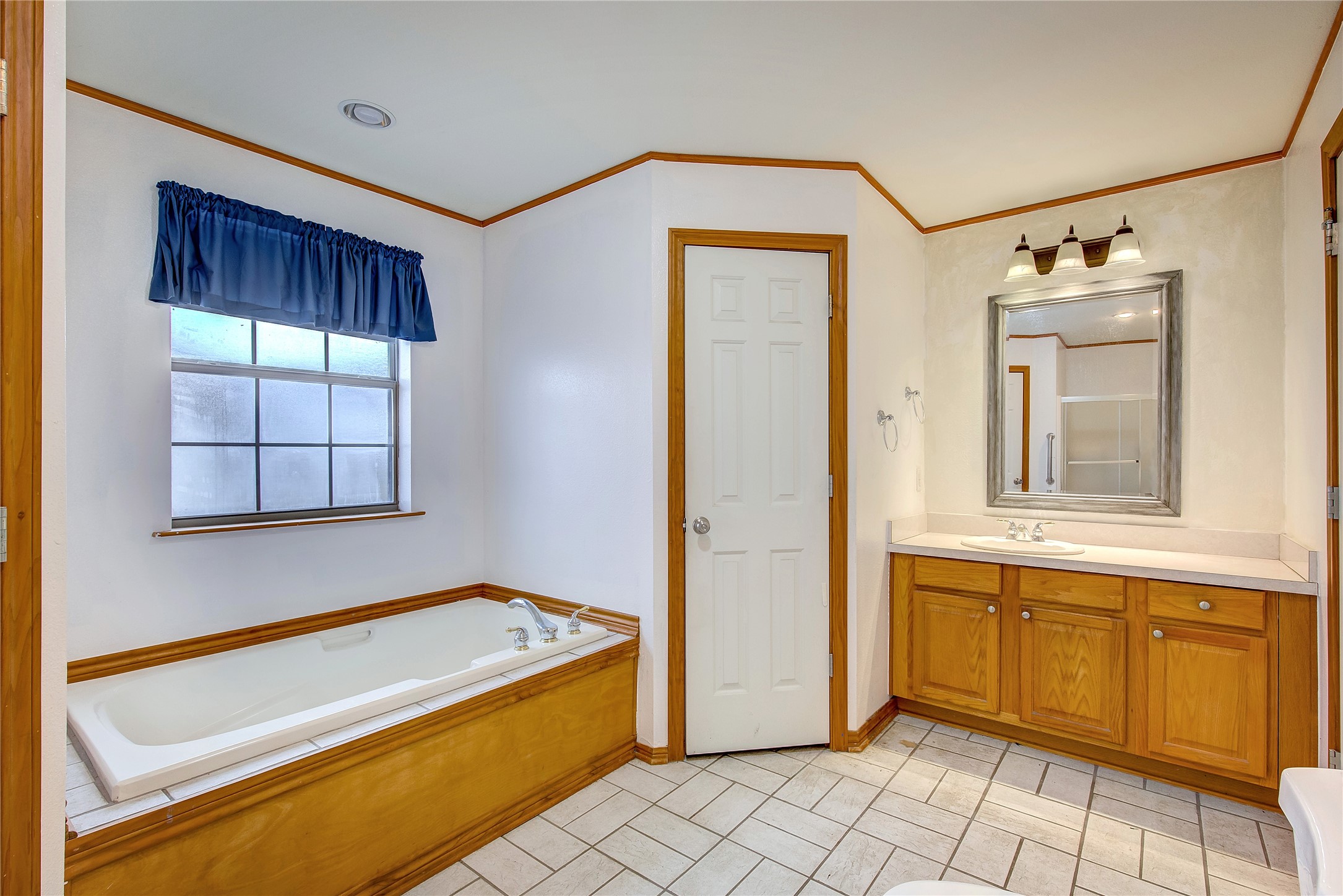 5113 Creek Crossing Drive Greenville TX 75402