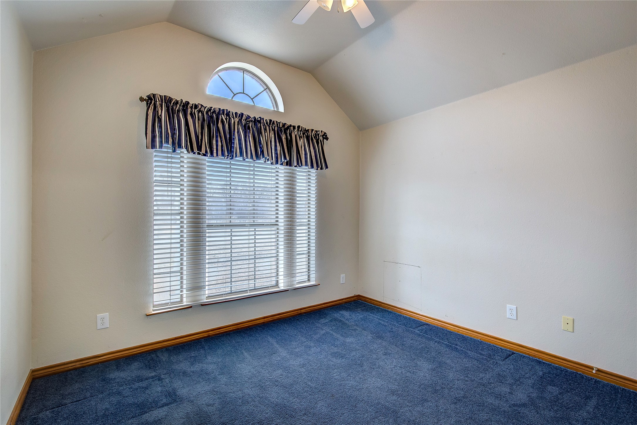 5113 Creek Crossing Drive Greenville TX 75402